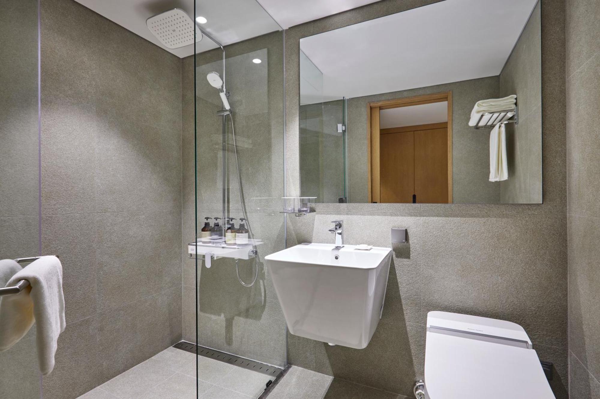 Hotel Interciti Тэджон Экстерьер фото