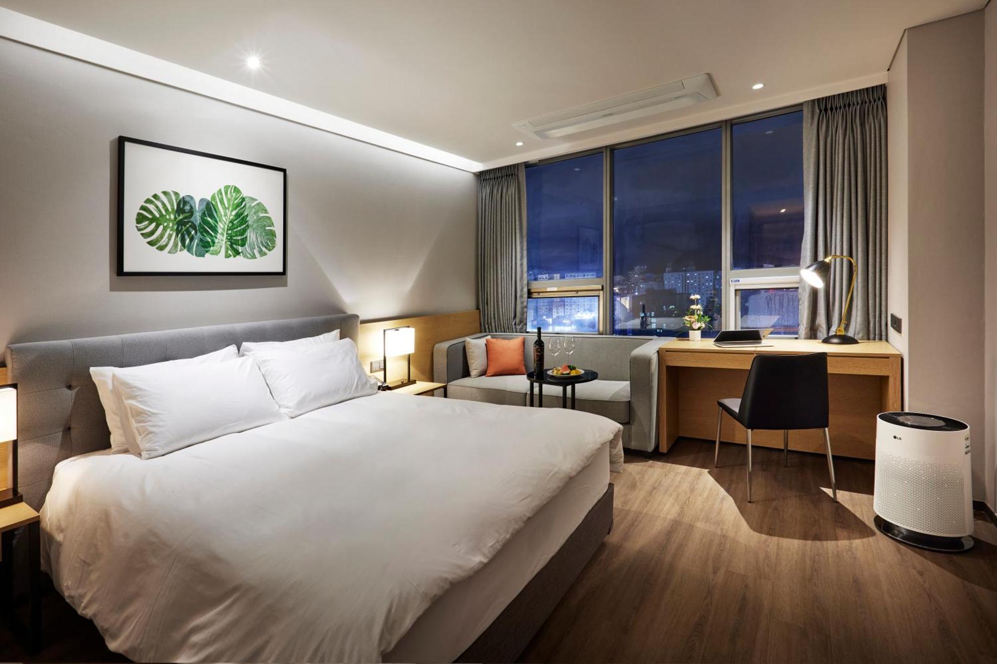 Hotel Interciti Тэджон Экстерьер фото